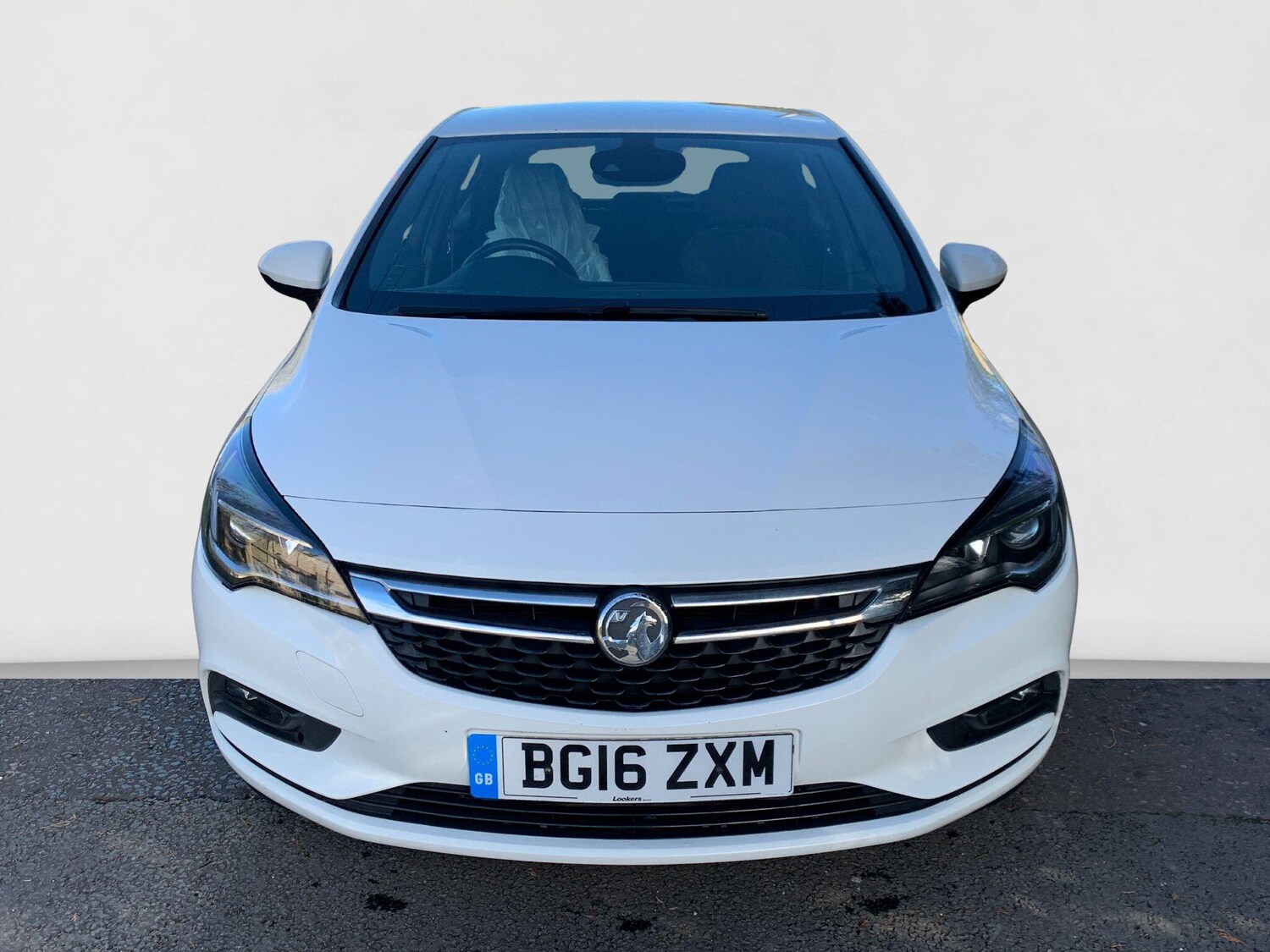 Used Vauxhall Astra 2016 for sale - 76371181: Photo 2