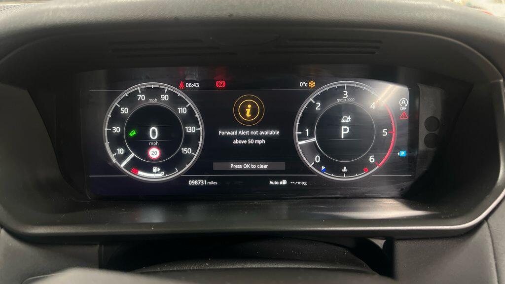 Used Land Rover Discovery 2018 for sale - 76855880: Photo 16