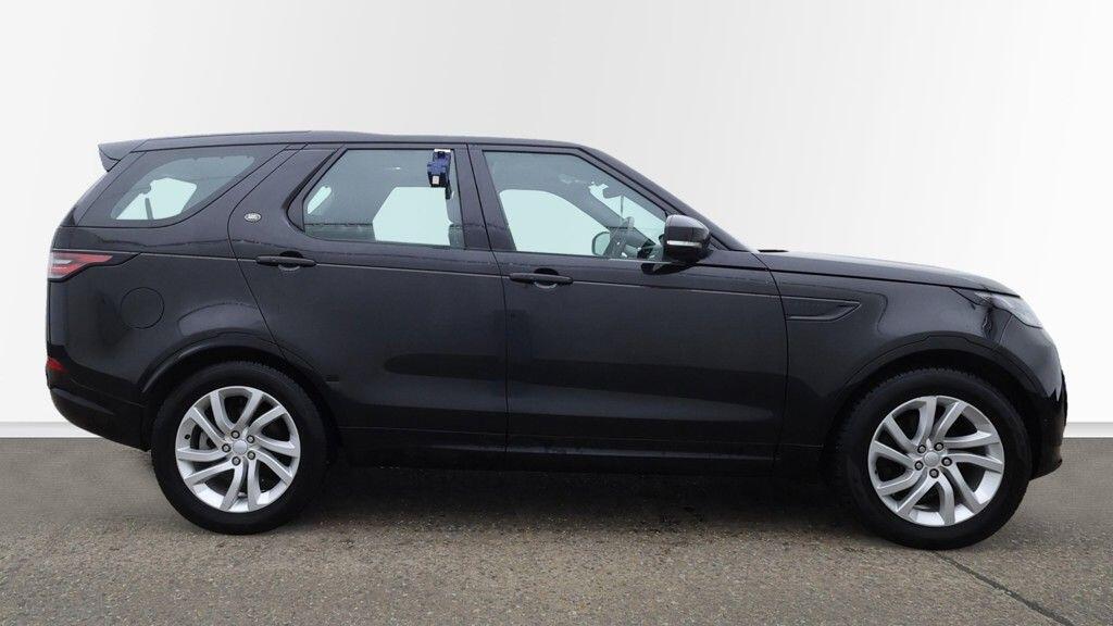 Used Land Rover Discovery 2018 for sale - 76855880: Photo 9