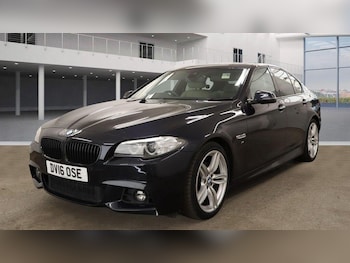 Used BMW 5 Series 2016 for sale - 75687702: Photo