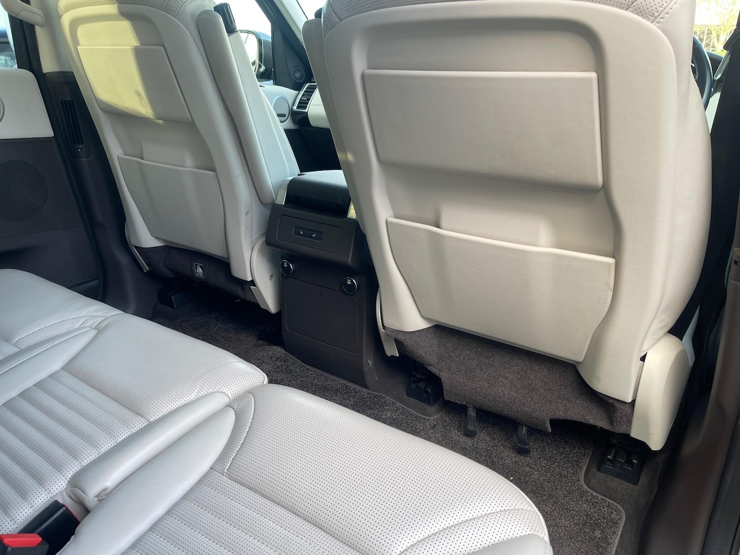 Used Land Rover Discovery 2017 for sale - 76597246: Photo 13