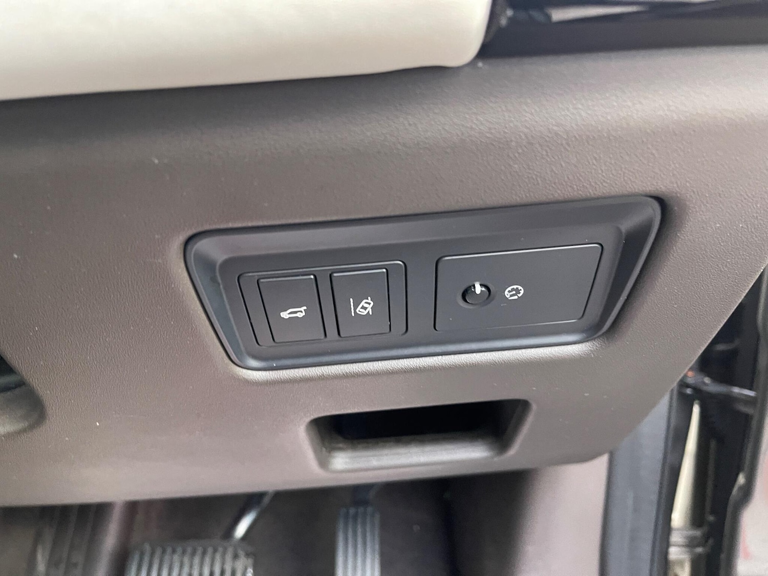 Used Land Rover Discovery 2017 for sale - 76597246: Photo 21