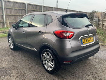 Used Renault Captur 2015 for sale - 76728722: Photo