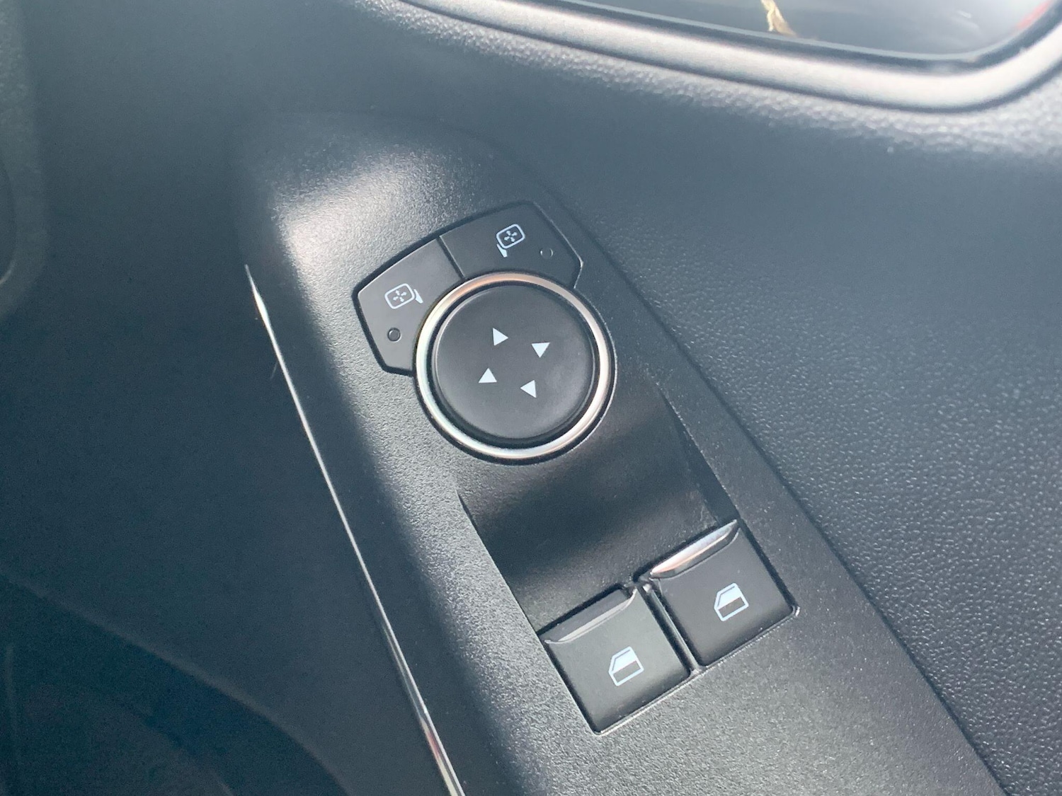 Used Ford Fiesta 2017 for sale - 77898599: Photo 14