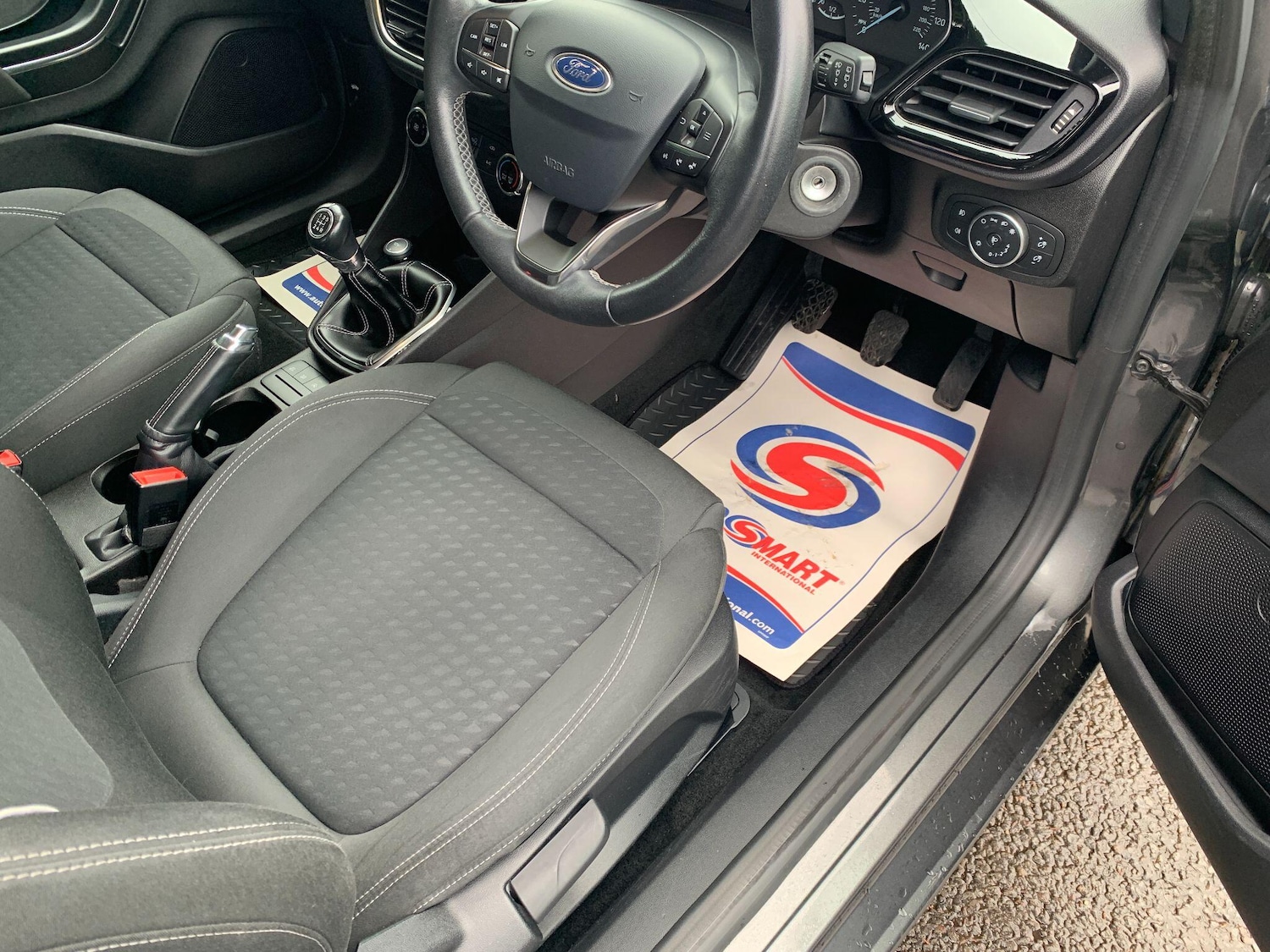 Used Ford Fiesta 2017 for sale - 77898599: Photo 18