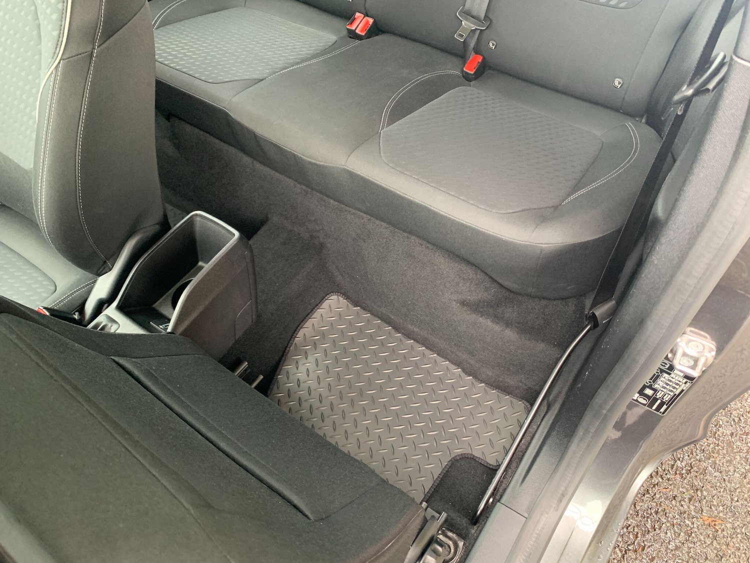 Used Ford Fiesta 2017 for sale - 77898599: Photo 22