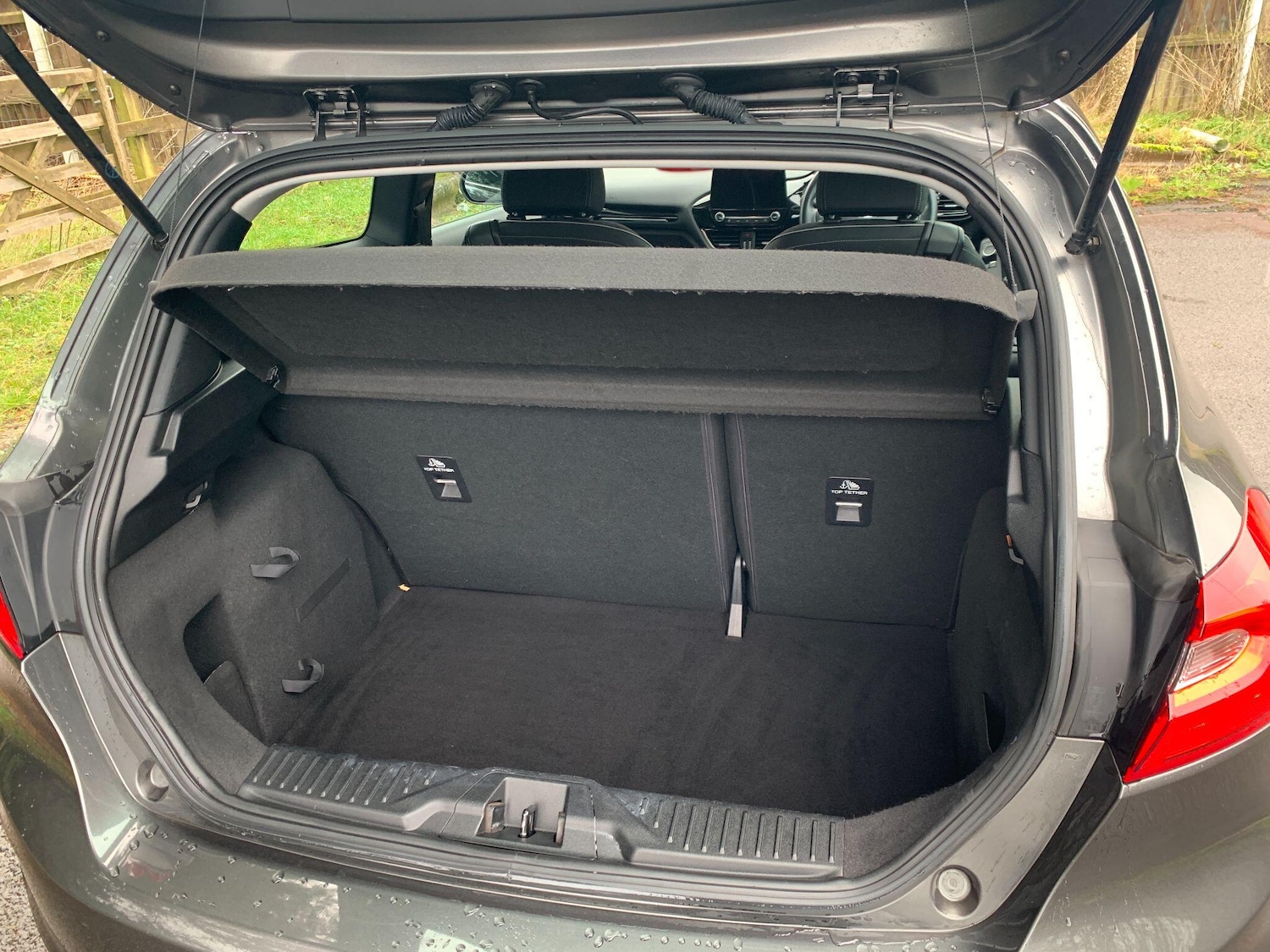 Used Ford Fiesta 2017 for sale - 77898599: Photo 24