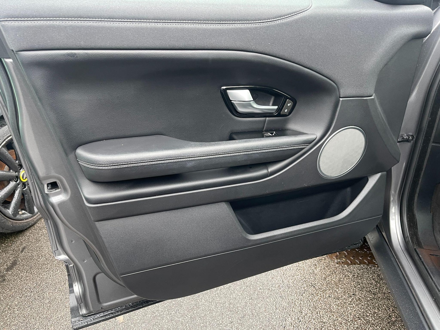 Used Land Rover Range Rover Evoque 2017 for sale - 77330705: Photo 30