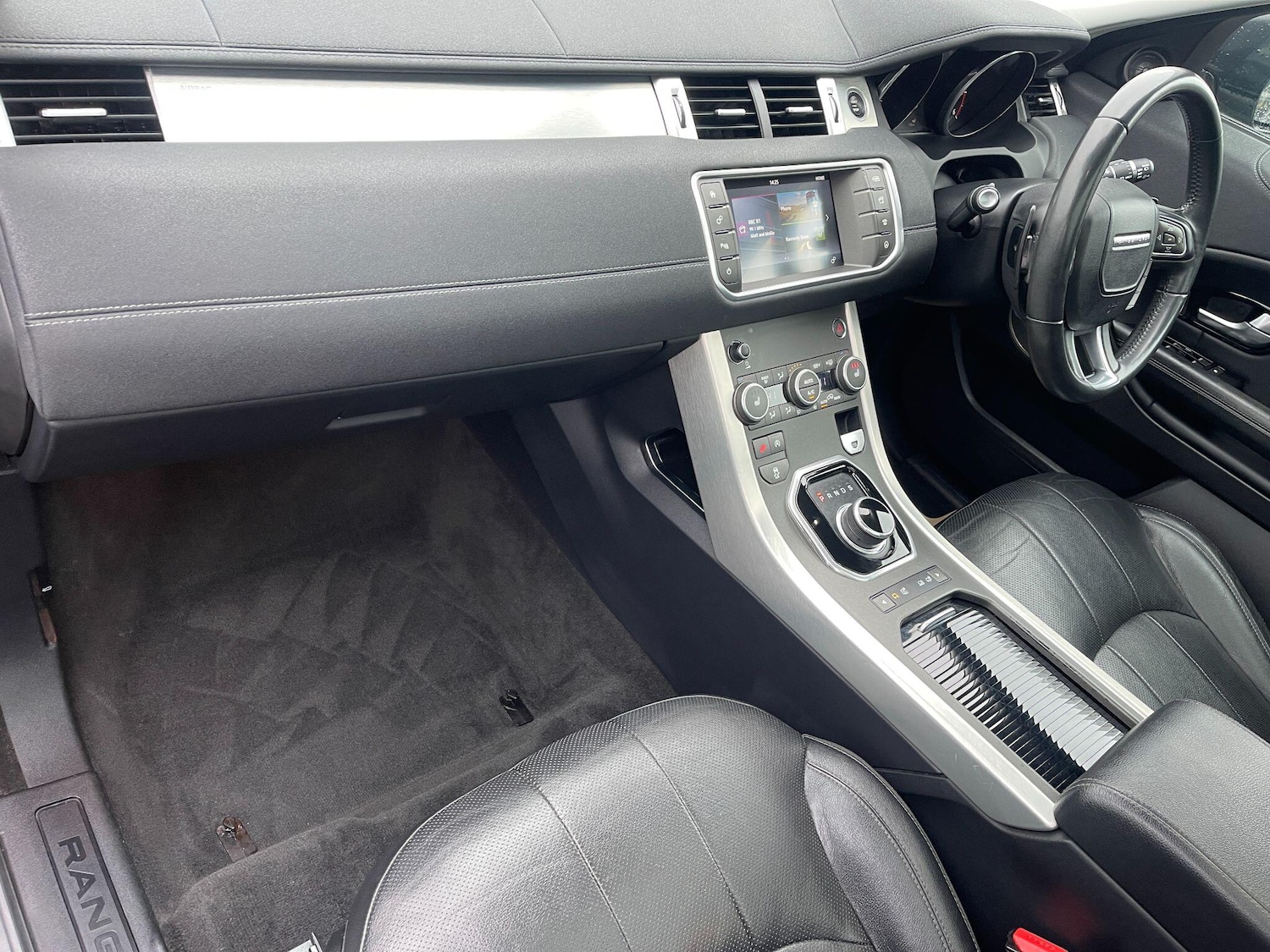 Used Land Rover Range Rover Evoque 2017 for sale - 77330705: Photo 31