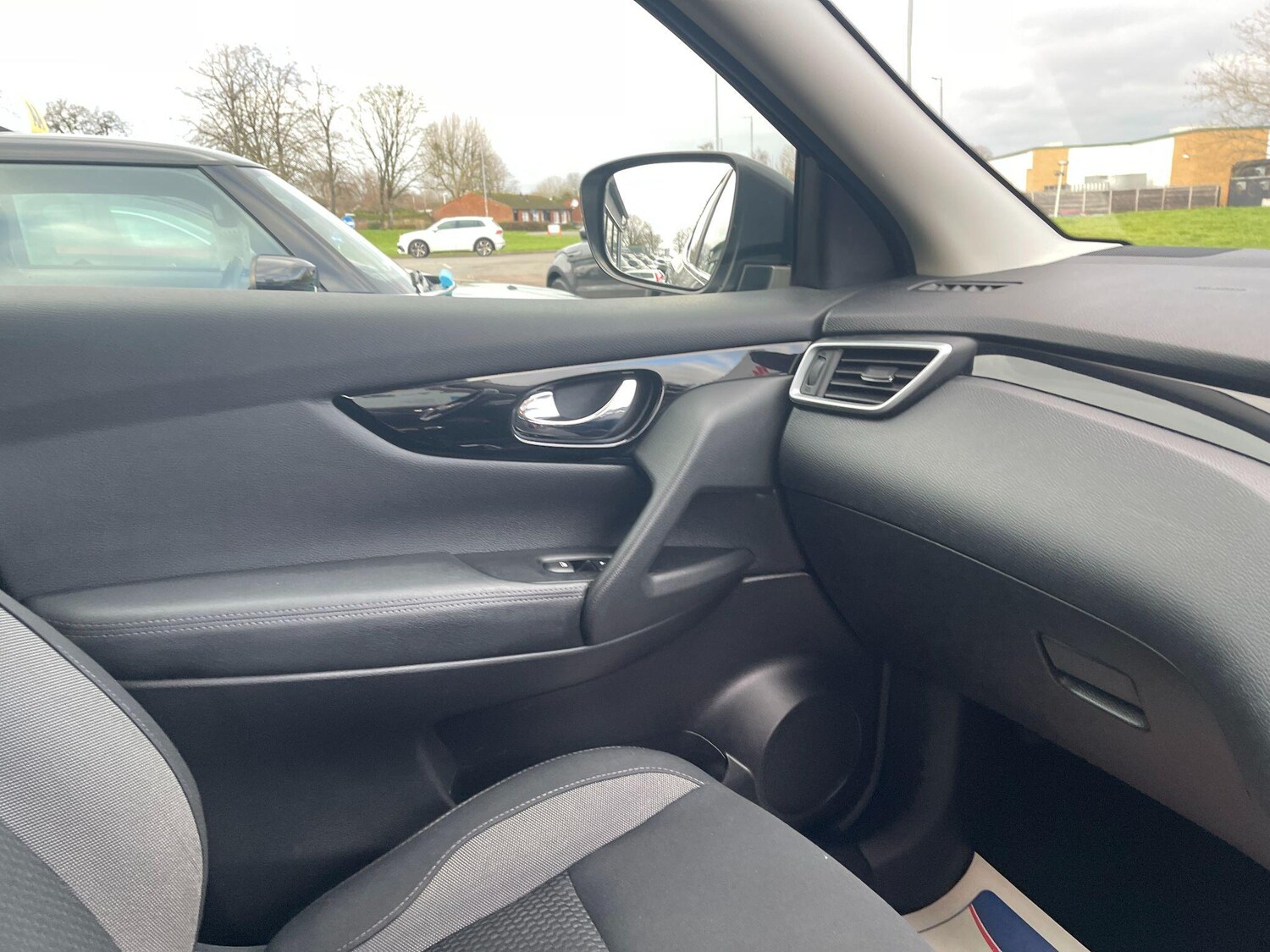 Used Nissan Qashqai 2019 for sale - 77120659: Photo 42