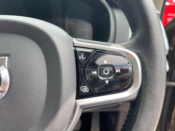 Used Volvo XC90 2017 for sale - 74895343: Photo 39