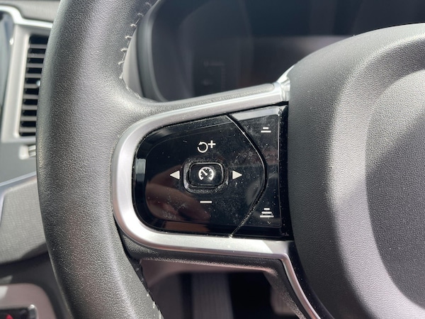 Used Volvo XC90 2017 for sale - 74895343: Photo 40