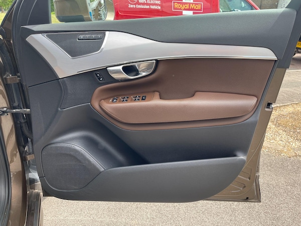 Used Volvo XC90 2017 for sale - 74895343: Photo 45