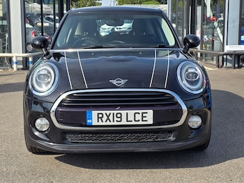 Used MINI Hatch 2019 for sale - 79169759: Photo