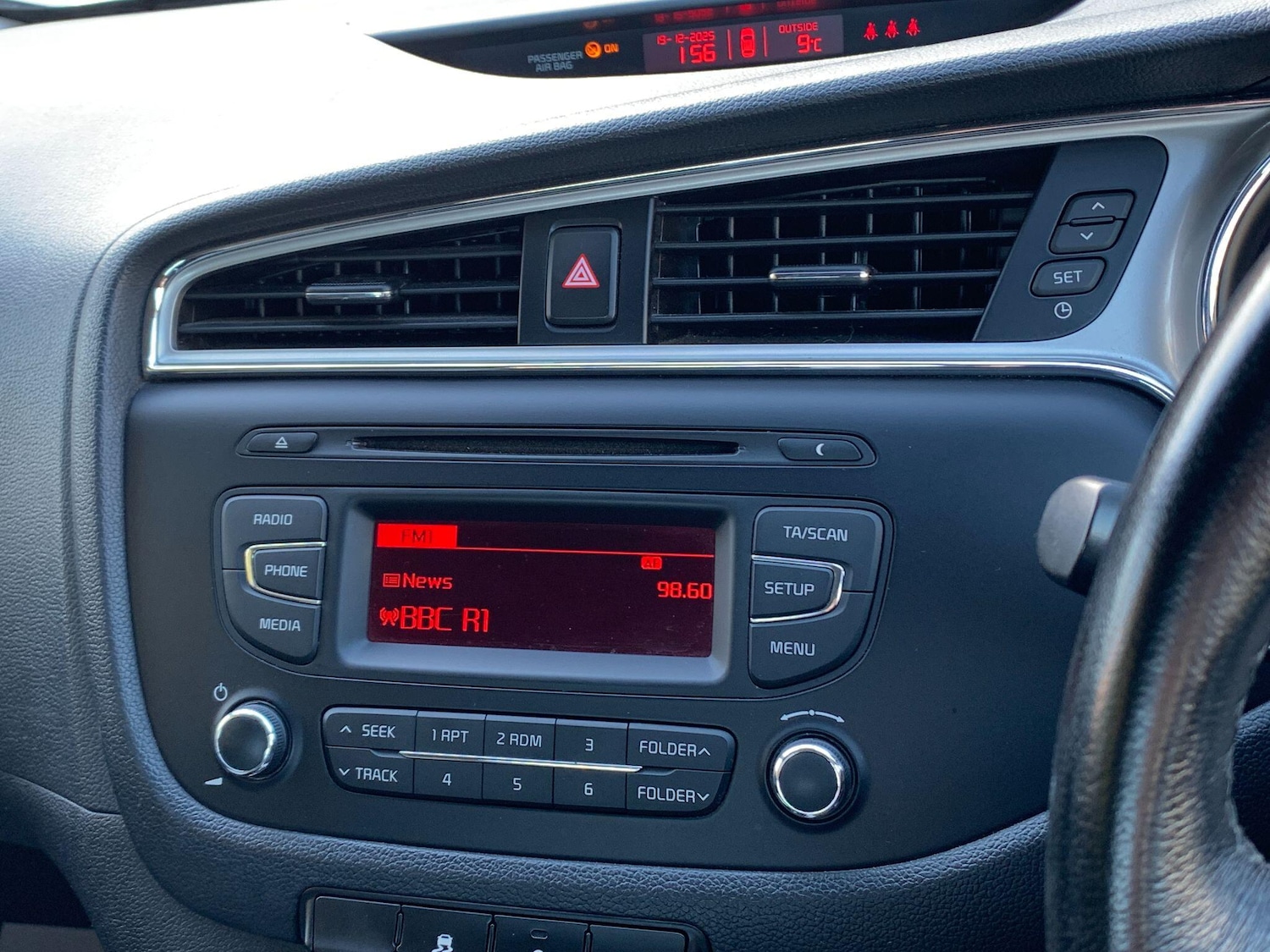 Used Kia Ceed 2015 for sale - 77130618: Photo 11