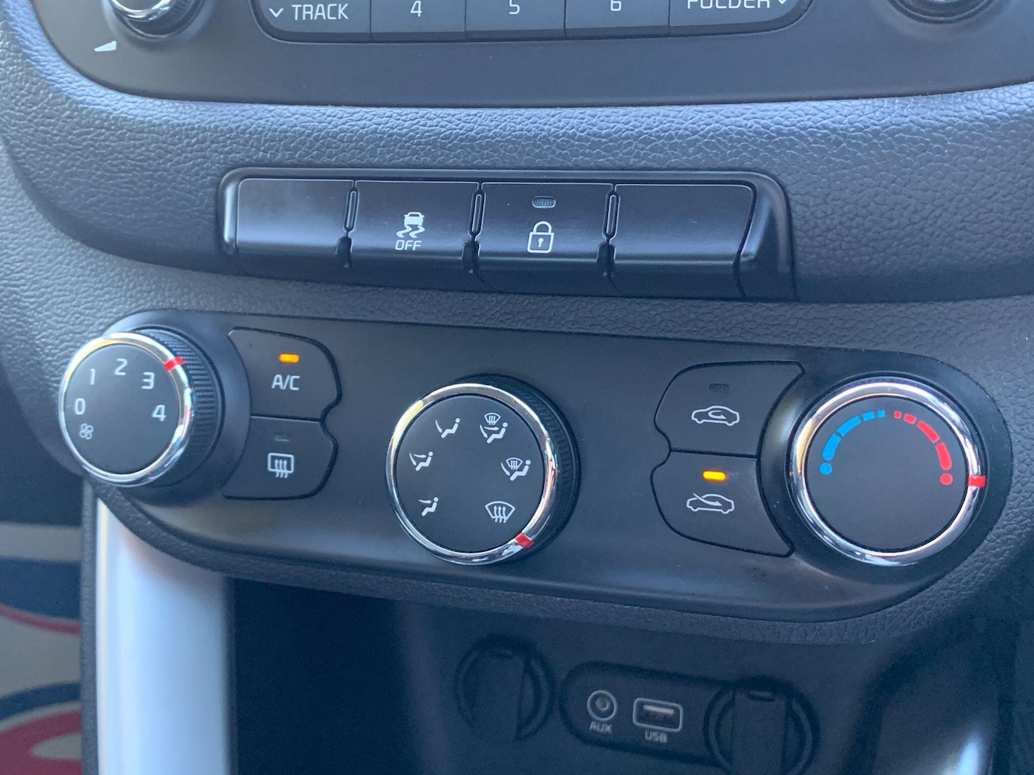 Used Kia Ceed 2015 for sale - 77130618: Photo 13