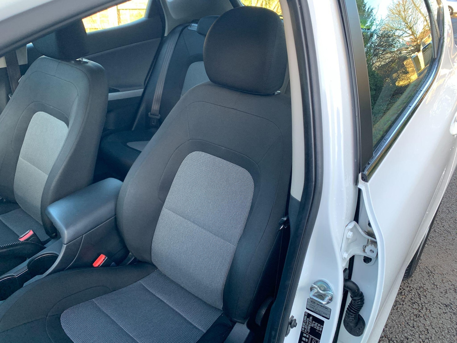 Used Kia Ceed 2015 for sale - 77130618: Photo 19