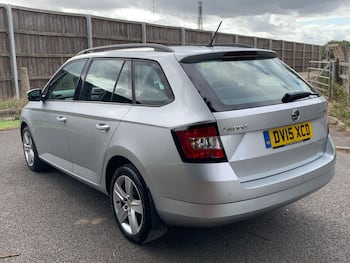 Used Skoda Fabia 2015 for sale - 79564876: Photo