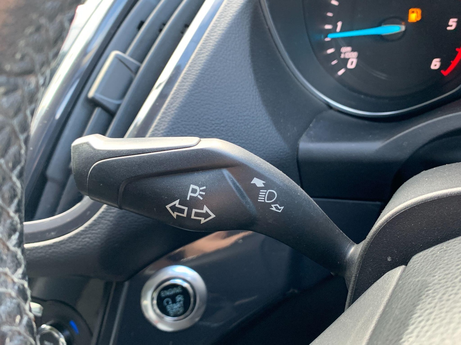 Used Ford Kuga 2016 for sale - 76995758: Photo 23