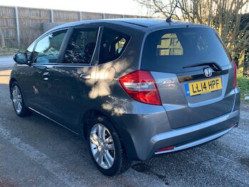 Used Honda Jazz 2014 for sale - 77343738: Photo