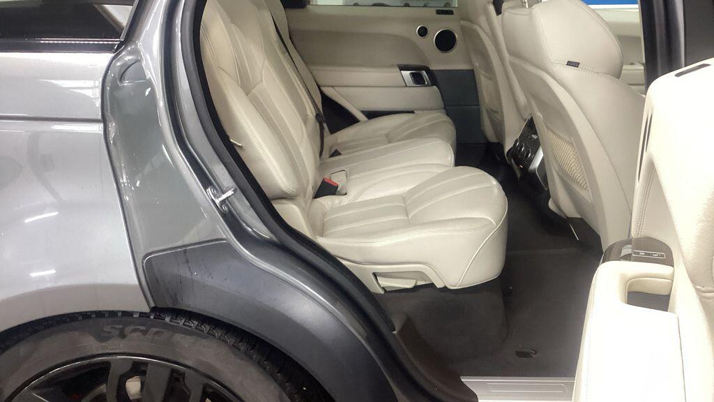 Used Land Rover Range Rover Sport 2017 for sale - 77330704: Photo 14