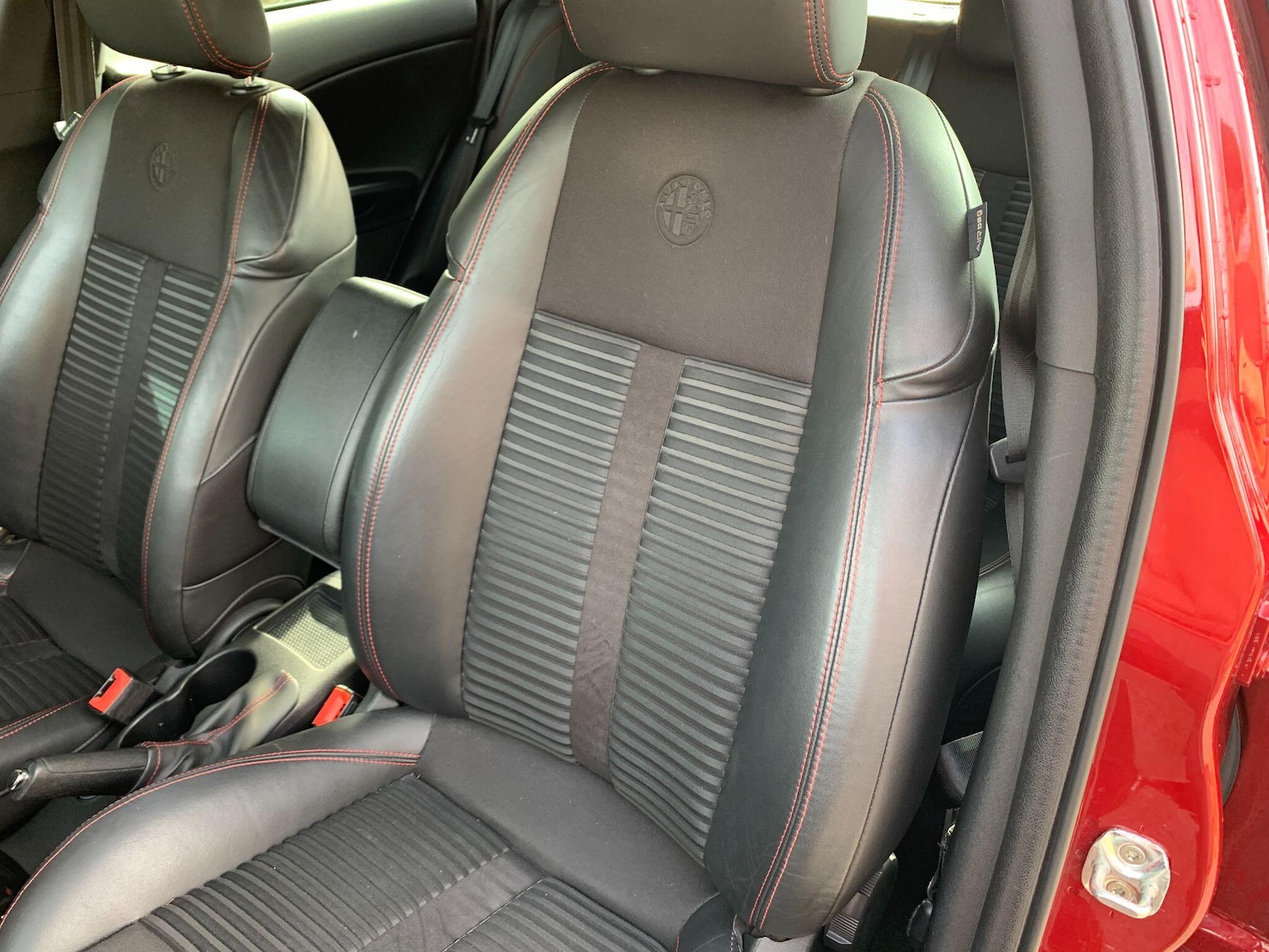 Used Alfa Romeo Giulietta 2010 for sale - 76059312: Photo 13