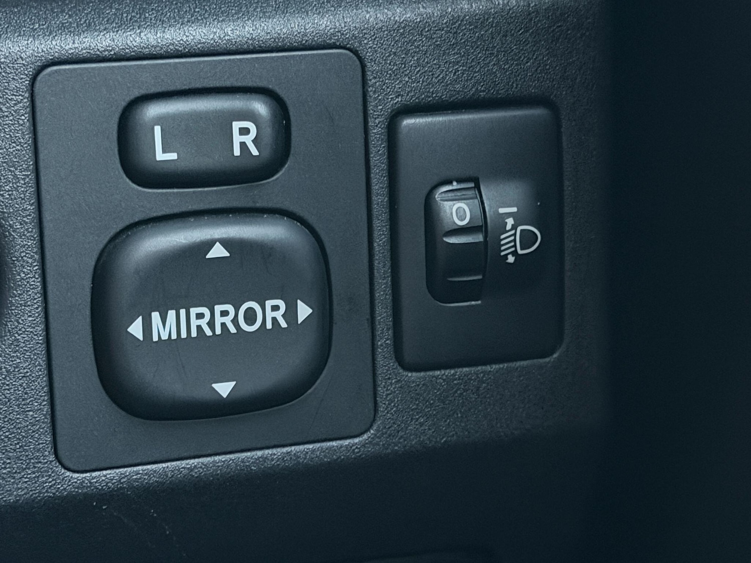 Used Toyota Yaris 2010 for sale - 76215553: Photo 15