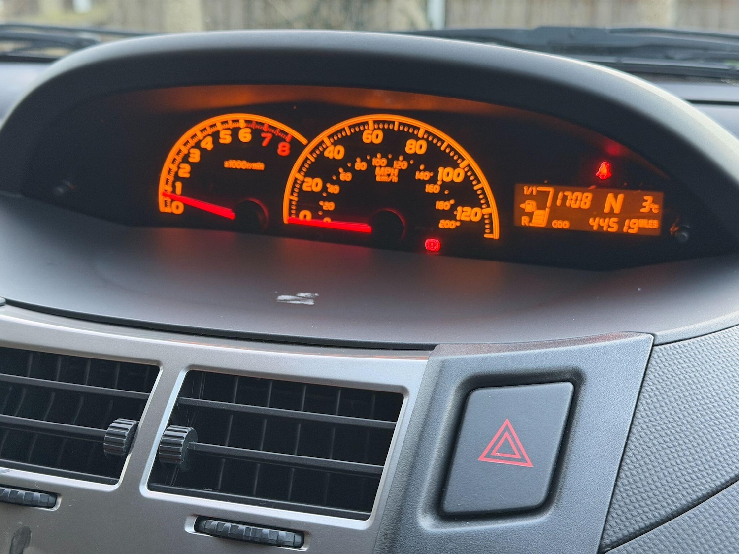 Used Toyota Yaris 2010 for sale - 76215553: Photo 16