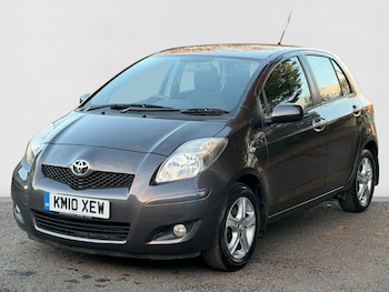 Used Toyota Yaris 2010 for sale - 76215553: Photo