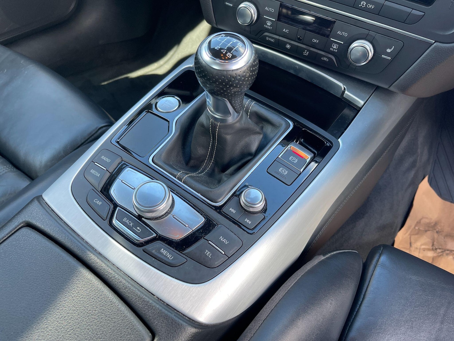 Used Audi A6 Saloon 2015 for sale - 76759499: Photo 32