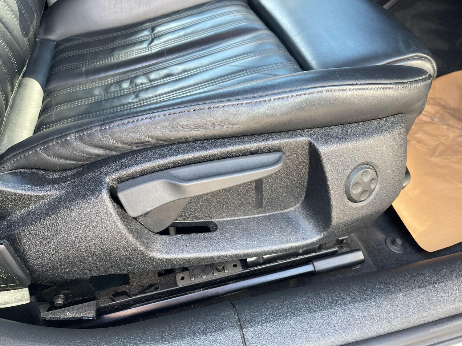 Used Audi A6 Saloon 2015 for sale - 76759499: Photo 44