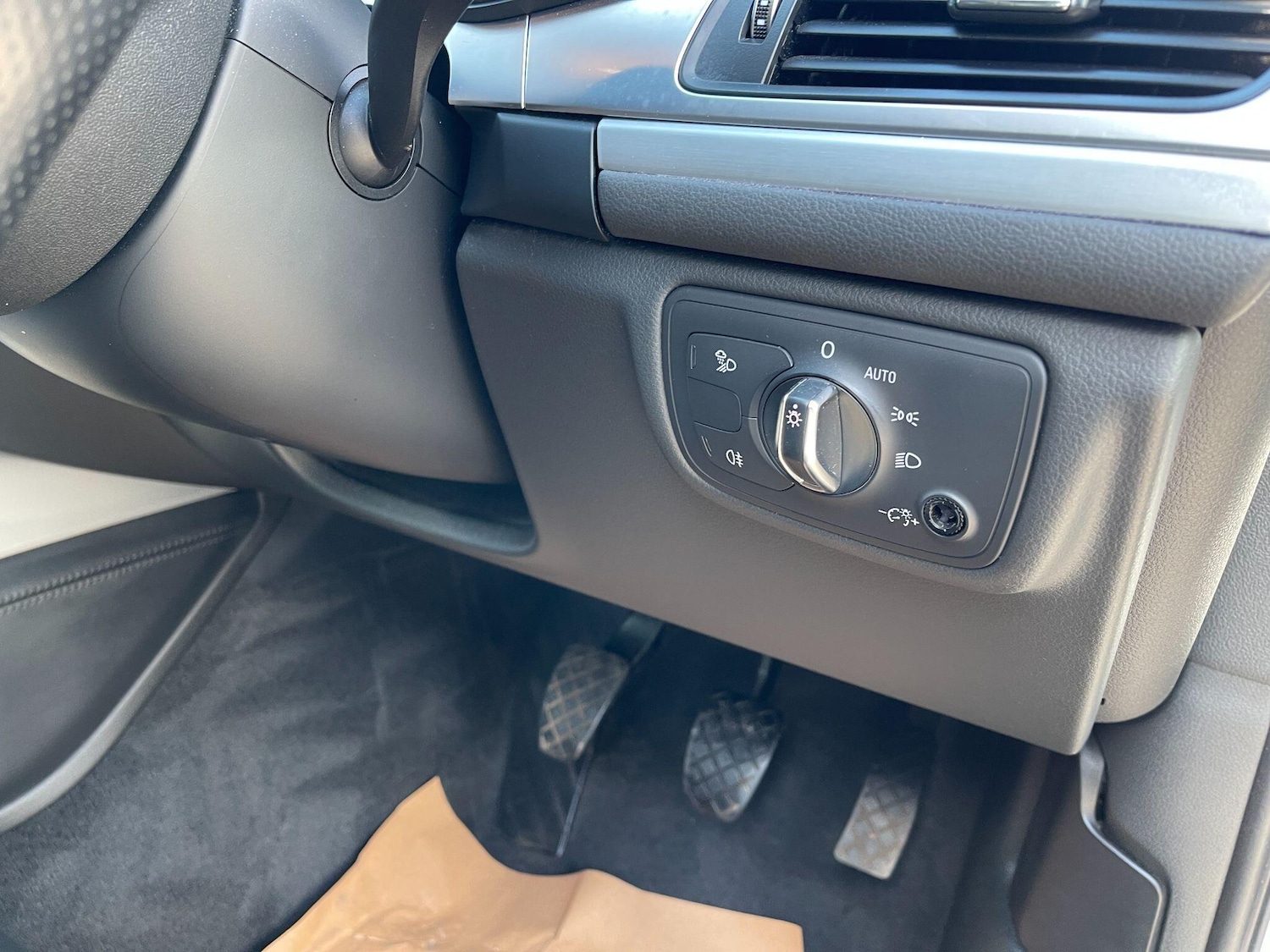 Used Audi A6 Saloon 2015 for sale - 76759499: Photo 45