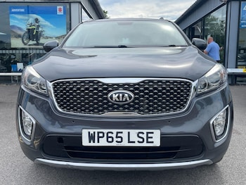 Used Kia Sorento 2016 for sale - 78878842: Photo
