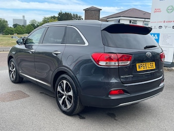Used Kia Sorento 2016 for sale - 78878842: Photo