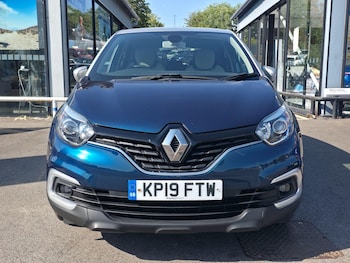 Used Renault Captur 2019 for sale - 79348260: Photo
