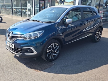 Used Renault Captur 2019 for sale - 79348260: Photo