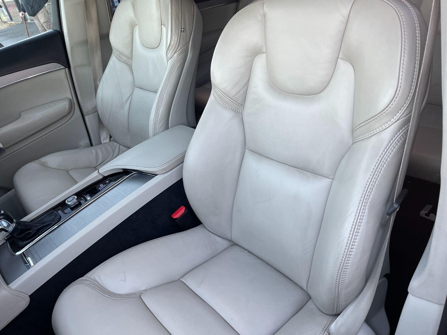 Used Volvo XC90 2017 for sale - 76855732: Photo 40