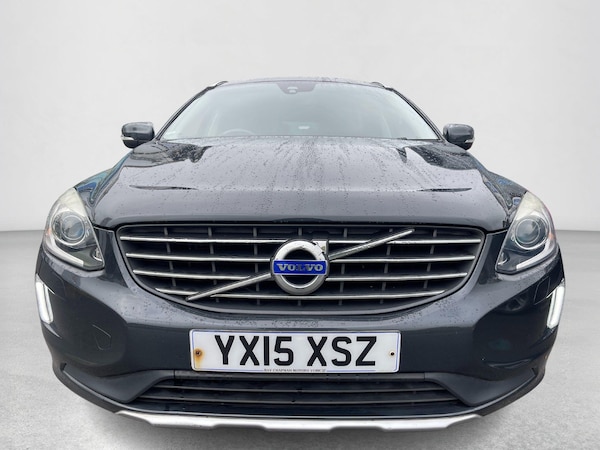 Used Volvo XC60 2015 for sale - 76295660: Photo 2