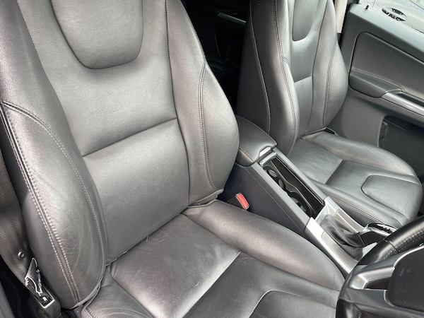 Used Volvo XC60 2015 for sale - 76295660: Photo 33