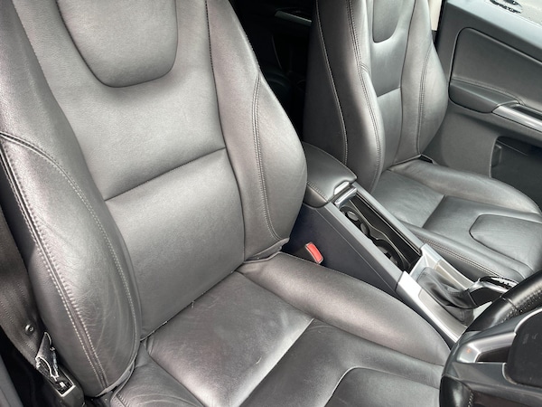 Used Volvo XC60 2015 for sale - 76295660: Photo 34