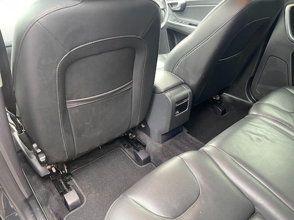 Used Volvo XC60 2015 for sale - 76295660: Photo 38