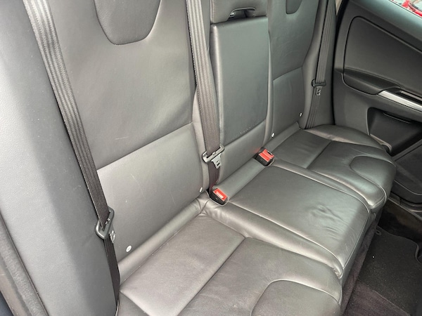 Used Volvo XC60 2015 for sale - 76295660: Photo 40