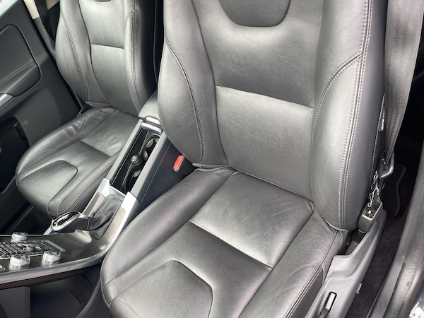Used Volvo XC60 2015 for sale - 76295660: Photo 65