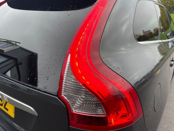 Used Volvo XC60 2015 for sale - 76295660: Photo 67