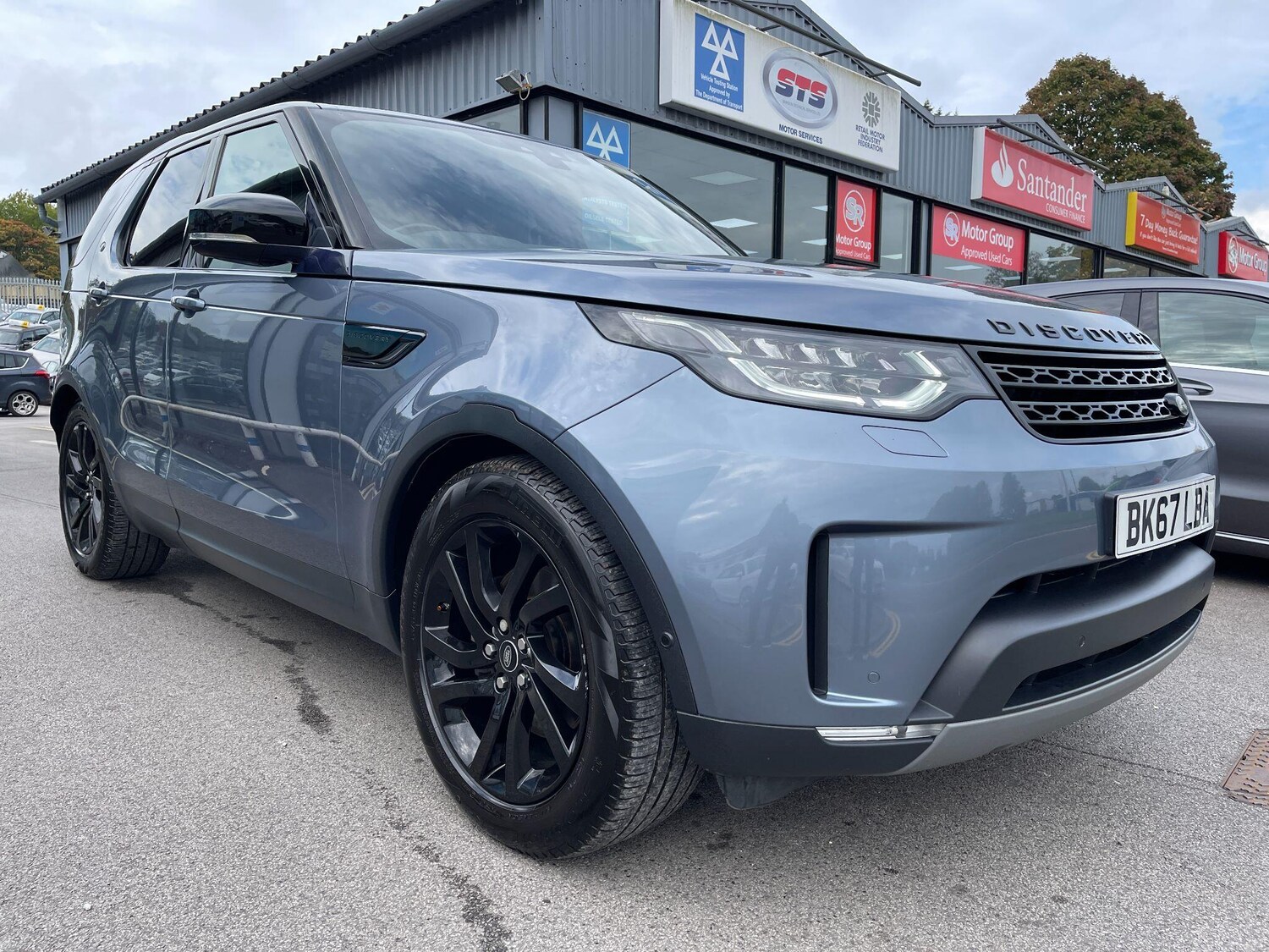Used Land Rover Discovery 2018 for sale - 76094245: Photo 12