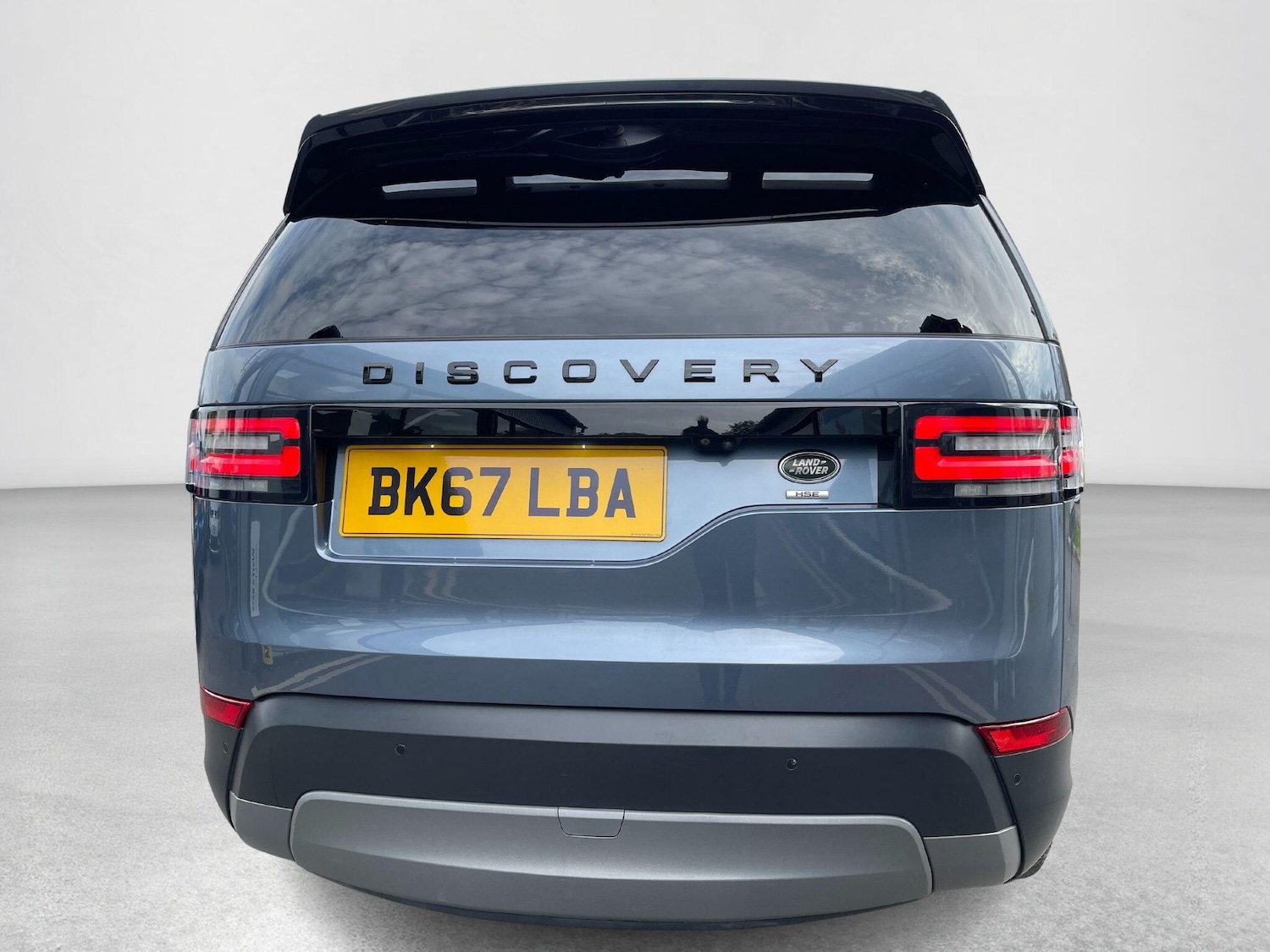 Used Land Rover Discovery 2018 for sale - 76094245: Photo 4