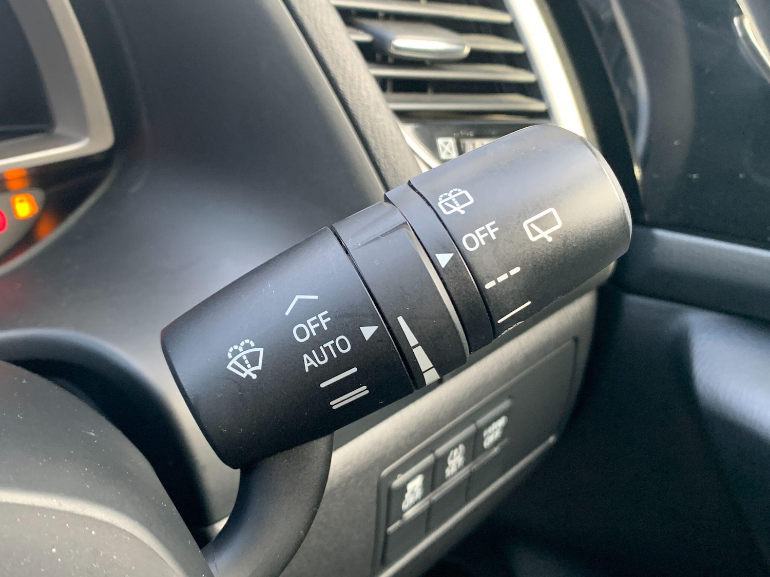 Used Mazda Mazda3 2016 for sale - 77237785: Photo 10