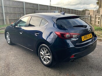 Used Mazda Mazda3 2016 for sale - 77237785: Photo