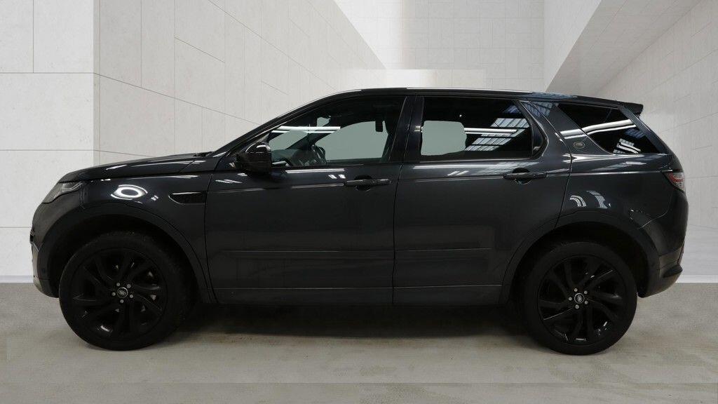 Used Land Rover Discovery Sport 2017 for sale - 78204463: Photo 4