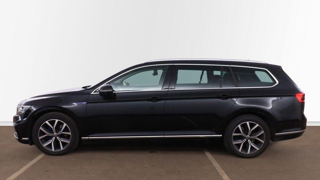 Used Volkswagen Passat 2022 for sale - 76549488: Photo 4